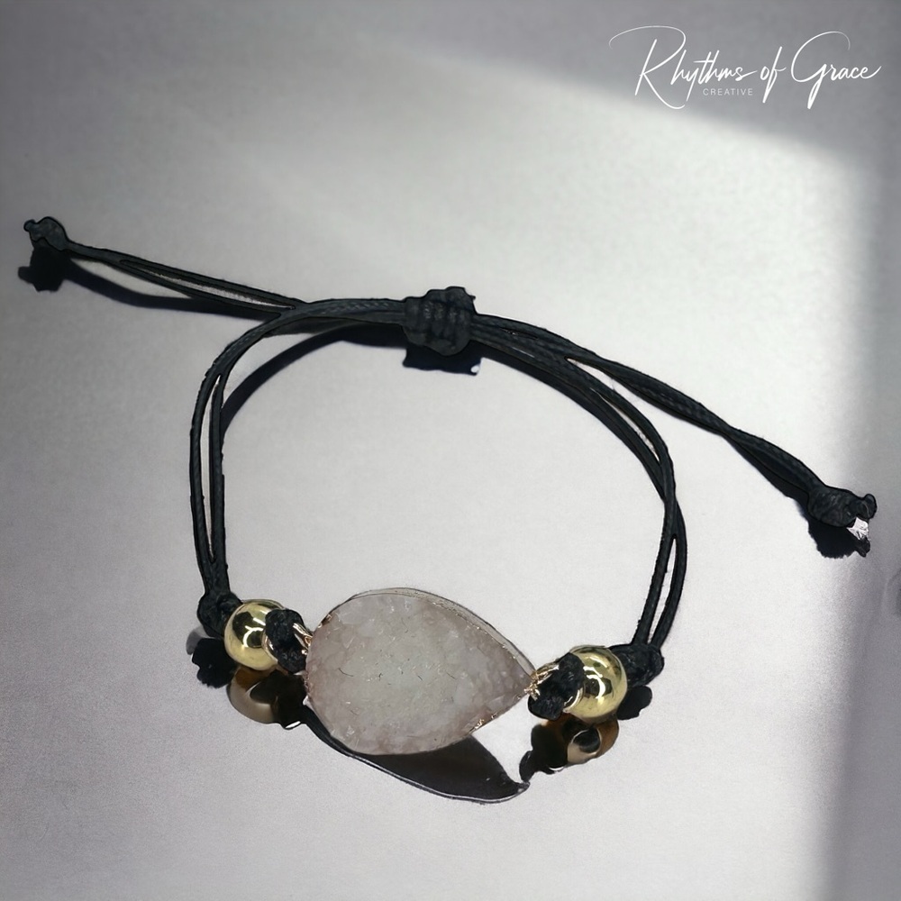 Chic NWOT Black Leather Adjustable Bracelet with Dazzling Gold & White Charm!